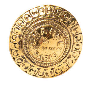 Pre-Loved Chanel Gold Plated 31 Rue Cambon Round Brooch